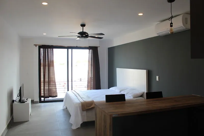 Hotel Cozy Studios Down Town Playa Del Carmen By Kvr